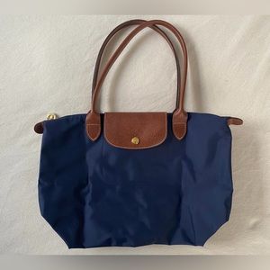 Longchamp Le Pliage Nylon shoulder tote Small Navy  In good used condition. Smal
